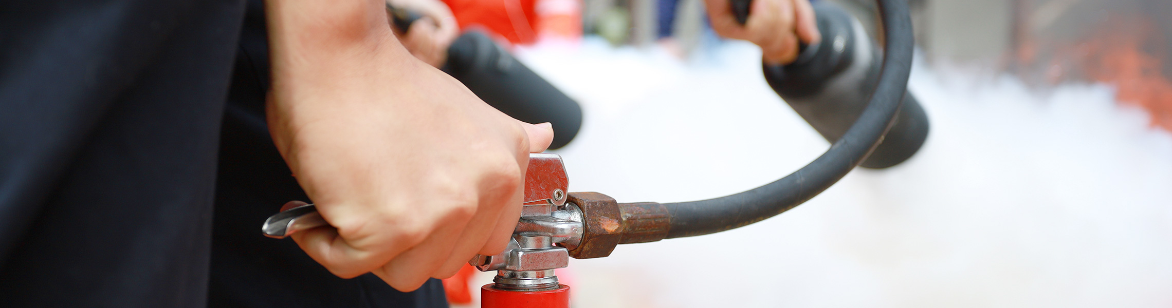 Erste Hilfe (BLS-AED-SRC) und Brandschutz 9 CZV-Kurs Brandschutz